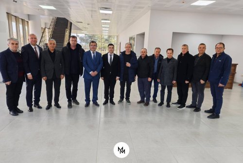 Ekonomi̇de Görünüm Ve Abd / İ̇srai̇l - İ̇ran Savaşı’nın Olası Etki̇leri̇” Semi̇neri̇