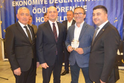 Ekonomi̇ye Değer Katanlar Ödül Töreni̇ (2024 Yılı Rekortmenleri̇)