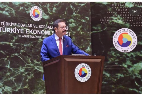 Tobb Türki̇ye Ekonomi̇ Şurası’nı Tobb Başkanımız Sn. M.ri̇fat Hi̇sarcıklıoğlu Ev Sahi̇pli̇ği̇nde Cumhurbaşkanı Yardımcımız Sn. Cevdet Yılmaz, İ̇lgi̇li̇ Bakanlarımız Ve Oda/Borsa Başkanlarımızın Katılımlarıyla Gerçekleşti̇rdi̇k.
